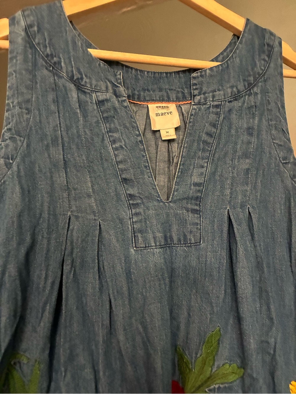 Maeve Veggie Sleeveless V-Neck Dress with Colorful Vegetable Embroidery - Picture 5 of 7
